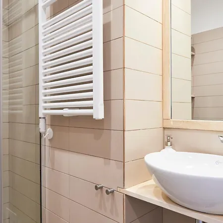 Cinque Terre Luxury דירה