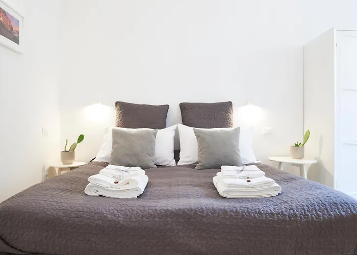 Cinque Terre Luxury Apartment *